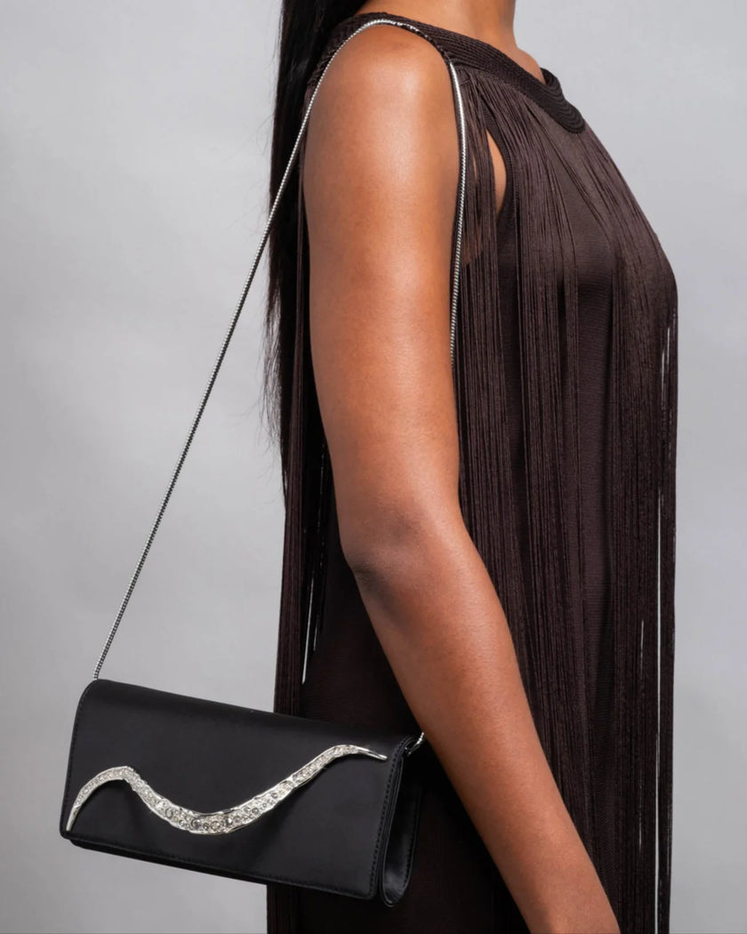 CRYSTAL CURVE CLUTCH