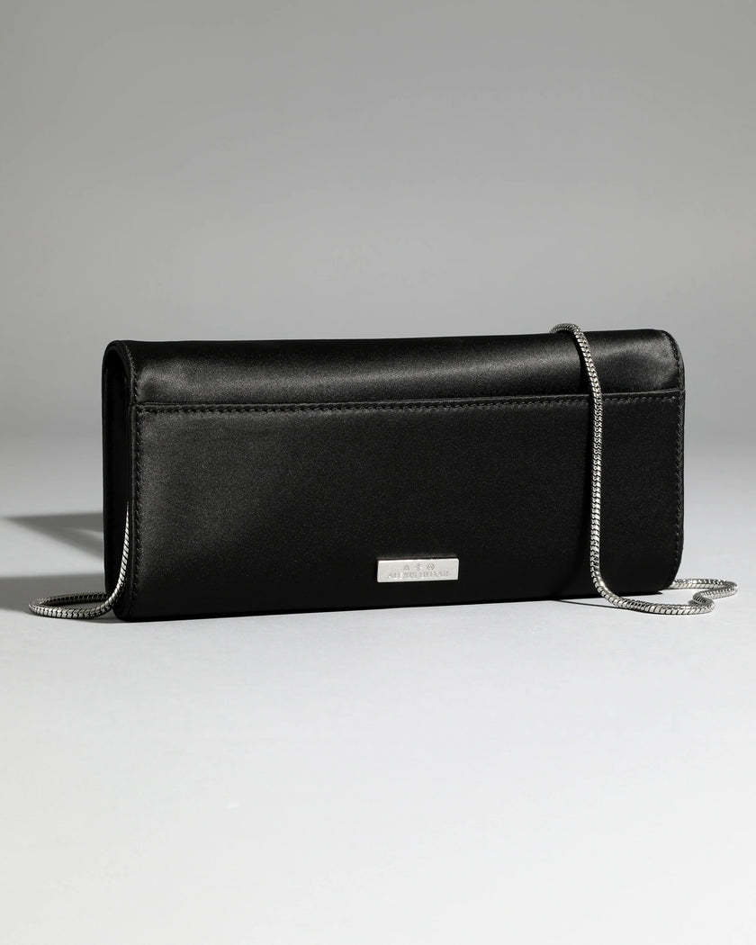 CRYSTAL CURVE CLUTCH