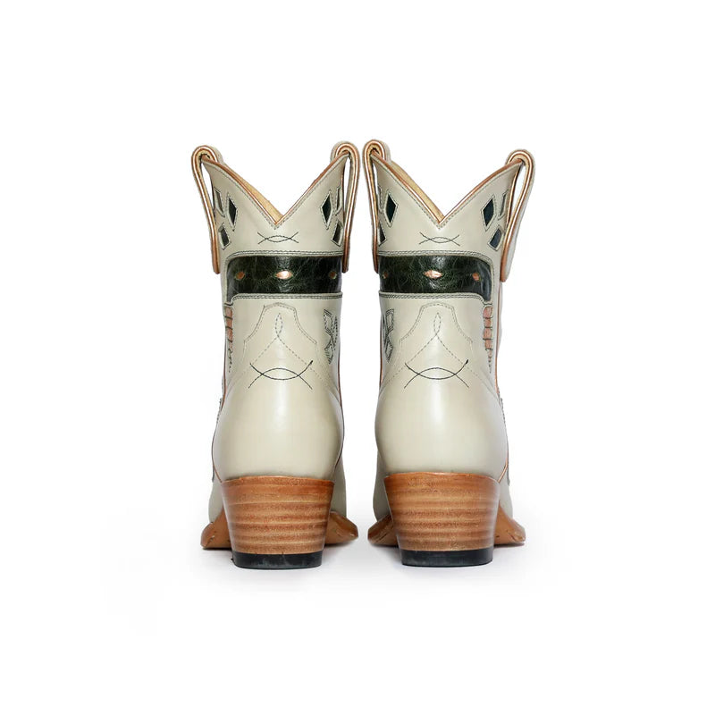 SNEAKY SNAKE WOMENS COWBOY BOOT