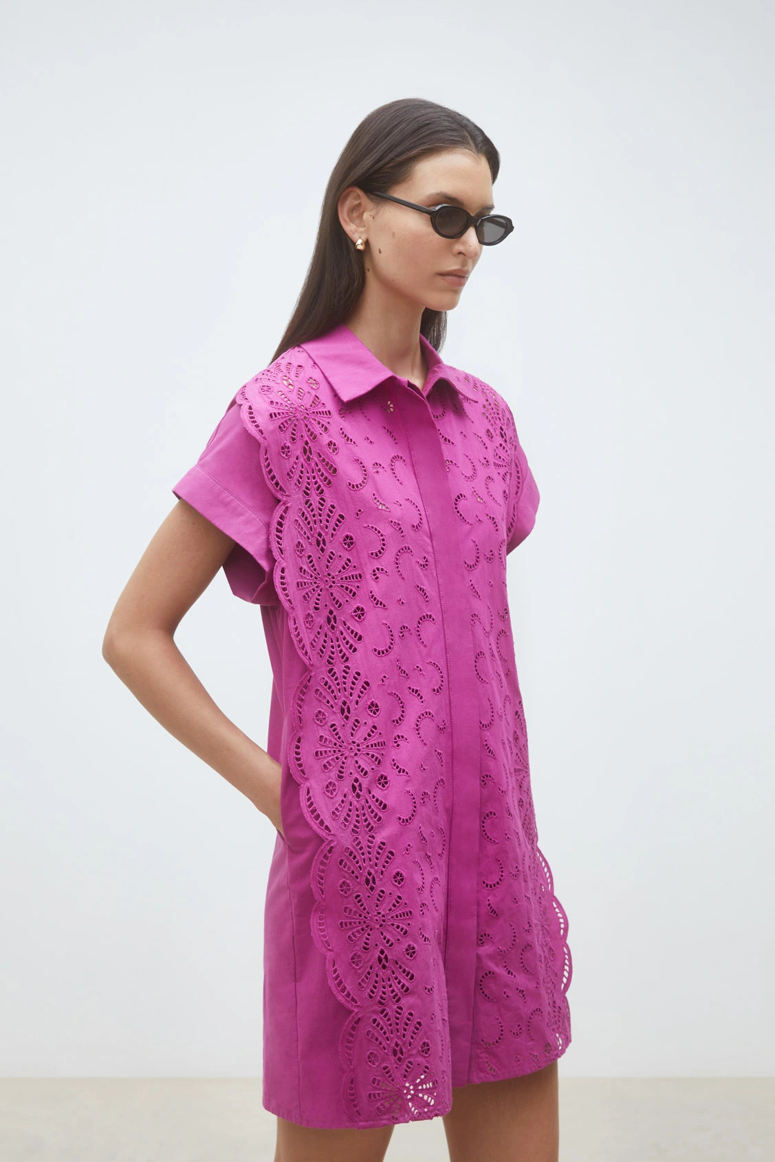 CROSS SHORT EMBROIDERED SHIRT DRESS