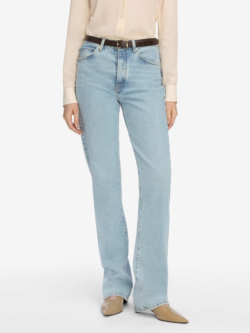 THE VERTICAL JEAN