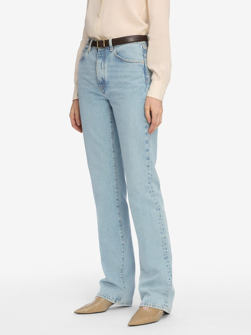 THE VERTICAL JEAN