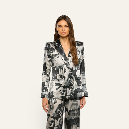 SENA SILK BLAZER IN LAGENCE MAGAZINE