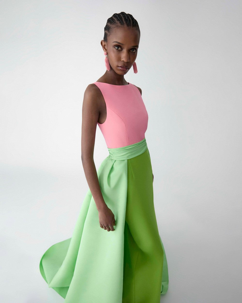 COLOR BLOCKED COLUMN GOWN WITH OVERSKIRT