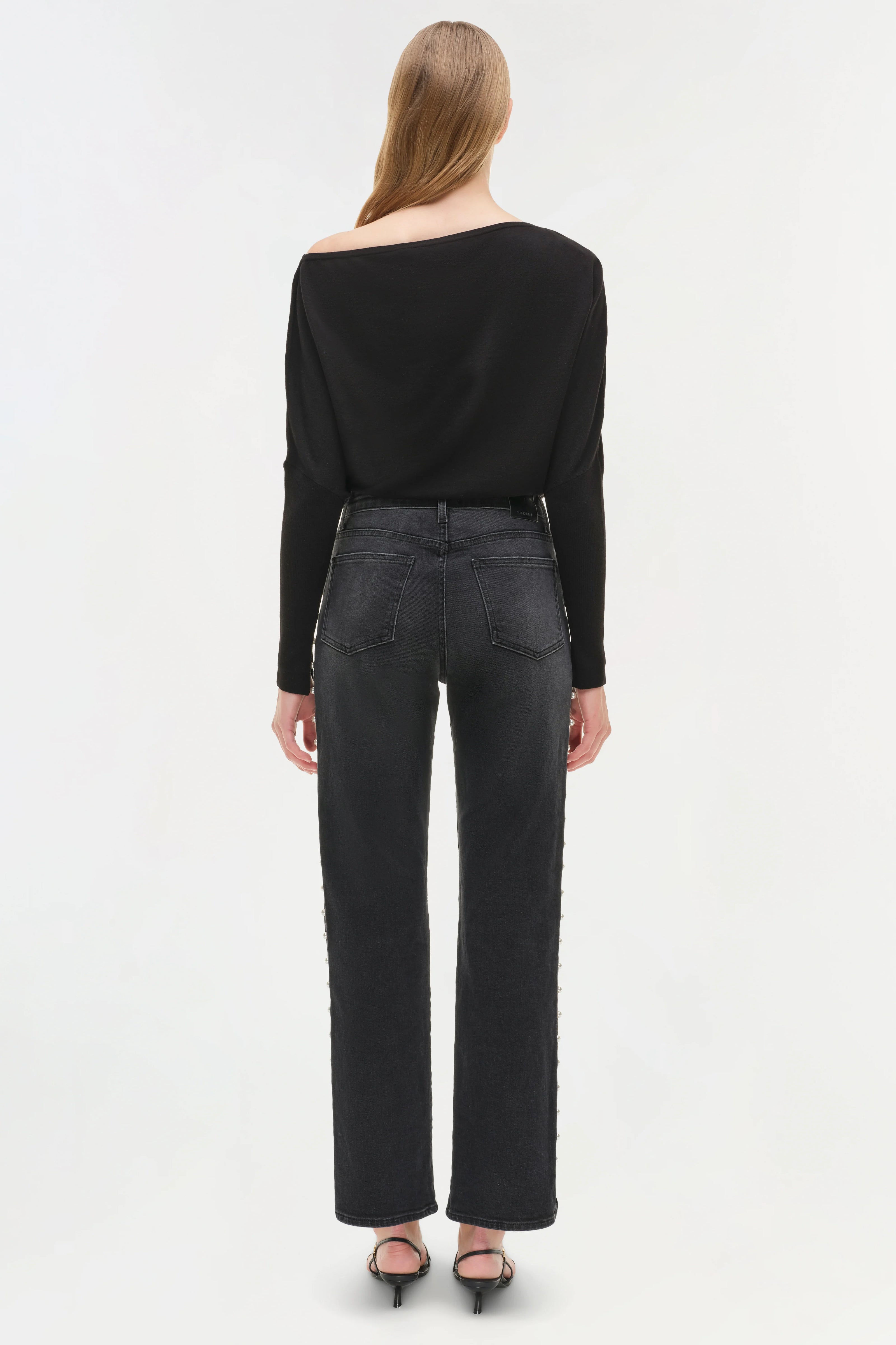 AMELIA STRAIGHT LEG JEAN