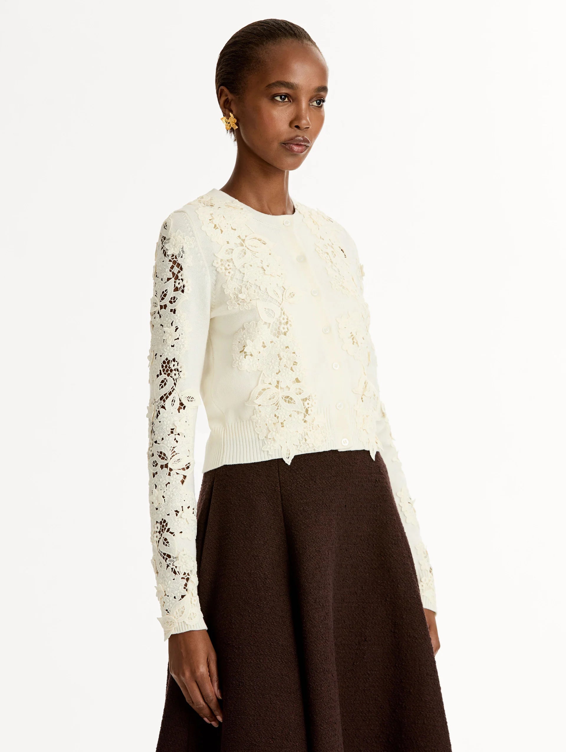 PORCELAIN FLOWER GUIPURE INSERT CARDIGAN