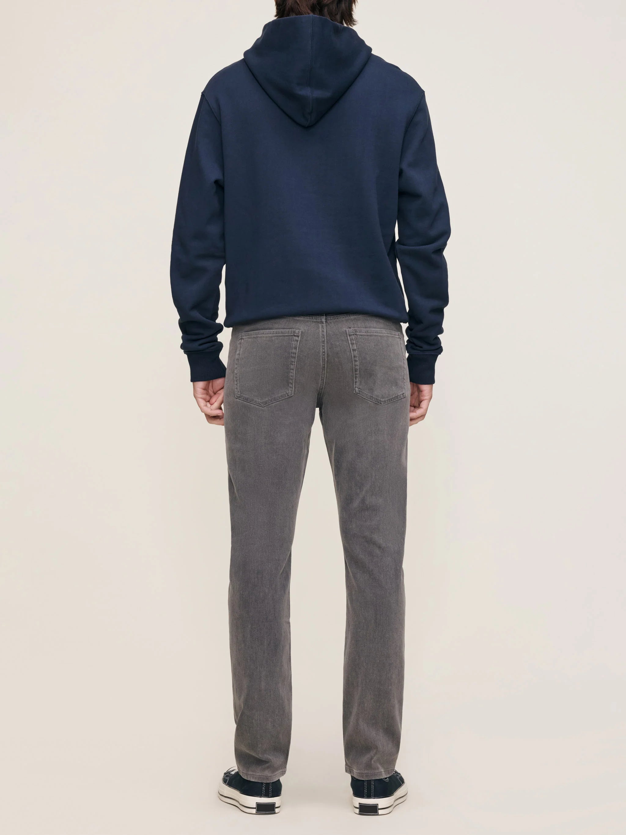 RUSSELL SLIM STRAIGHT JEANS IN WEATHERED GREY