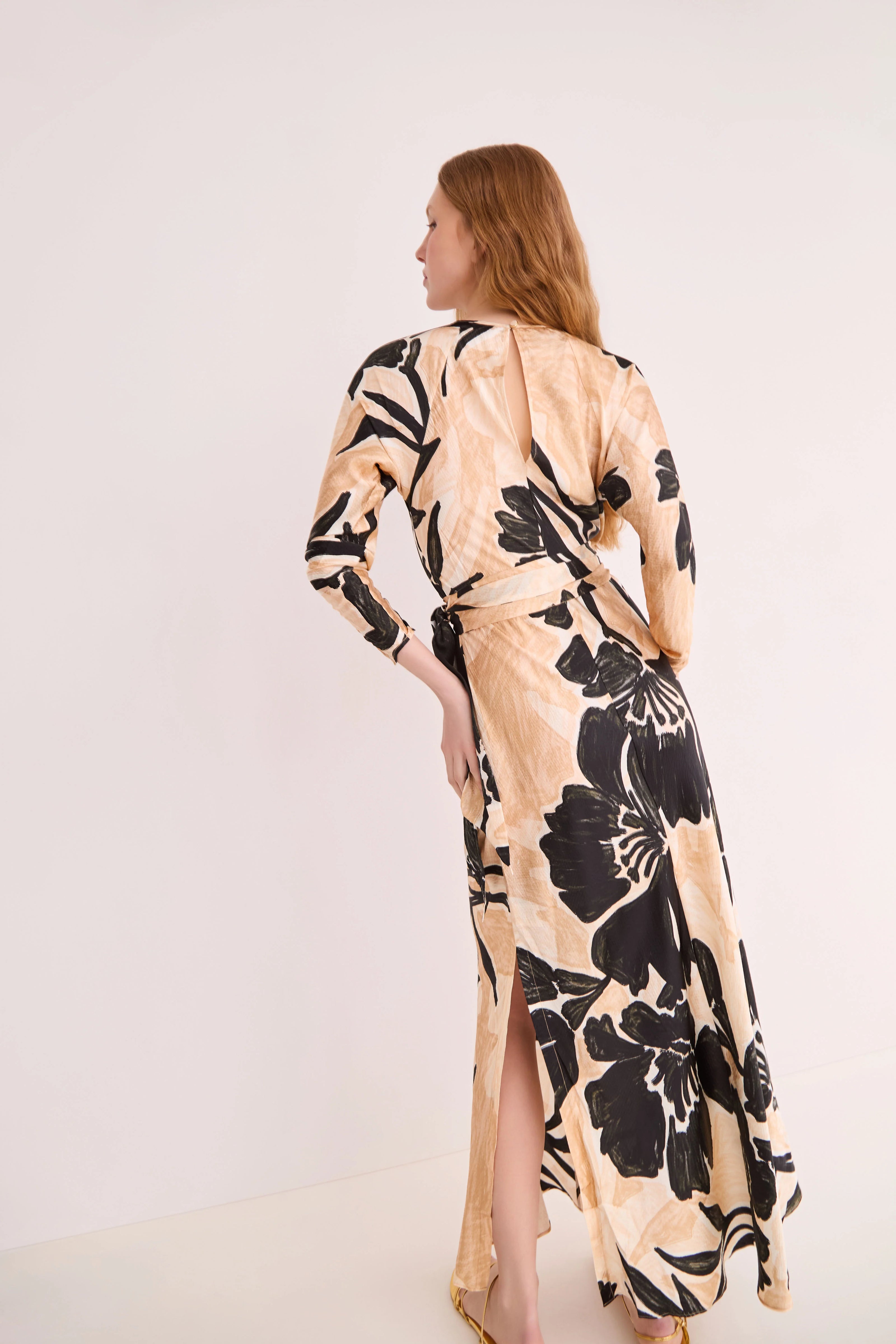 MONTGOMERY MIDI DRESS IN FLORA SHADOW GINGER