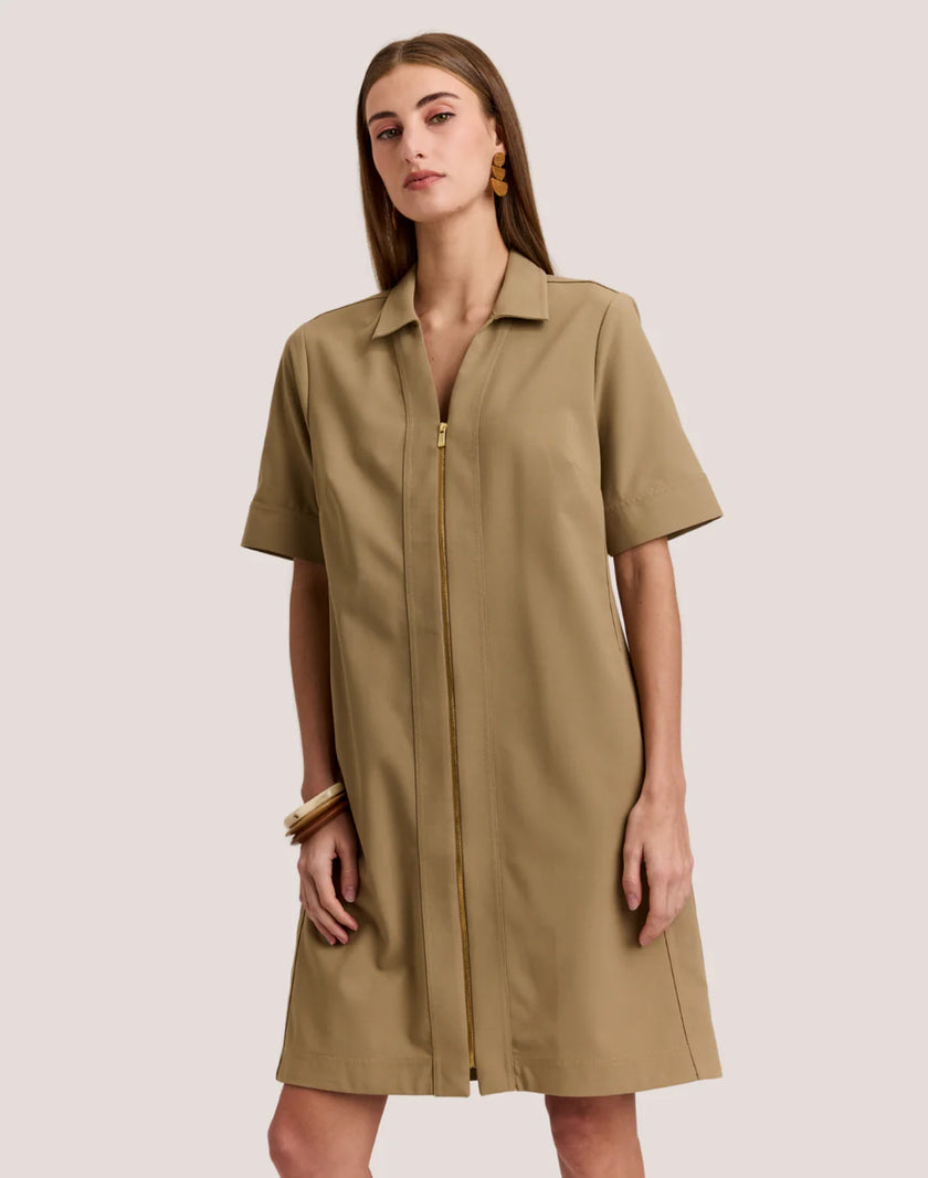 BRIDGET SHORT SLEEVE TRAVELERS TWILL DRESS