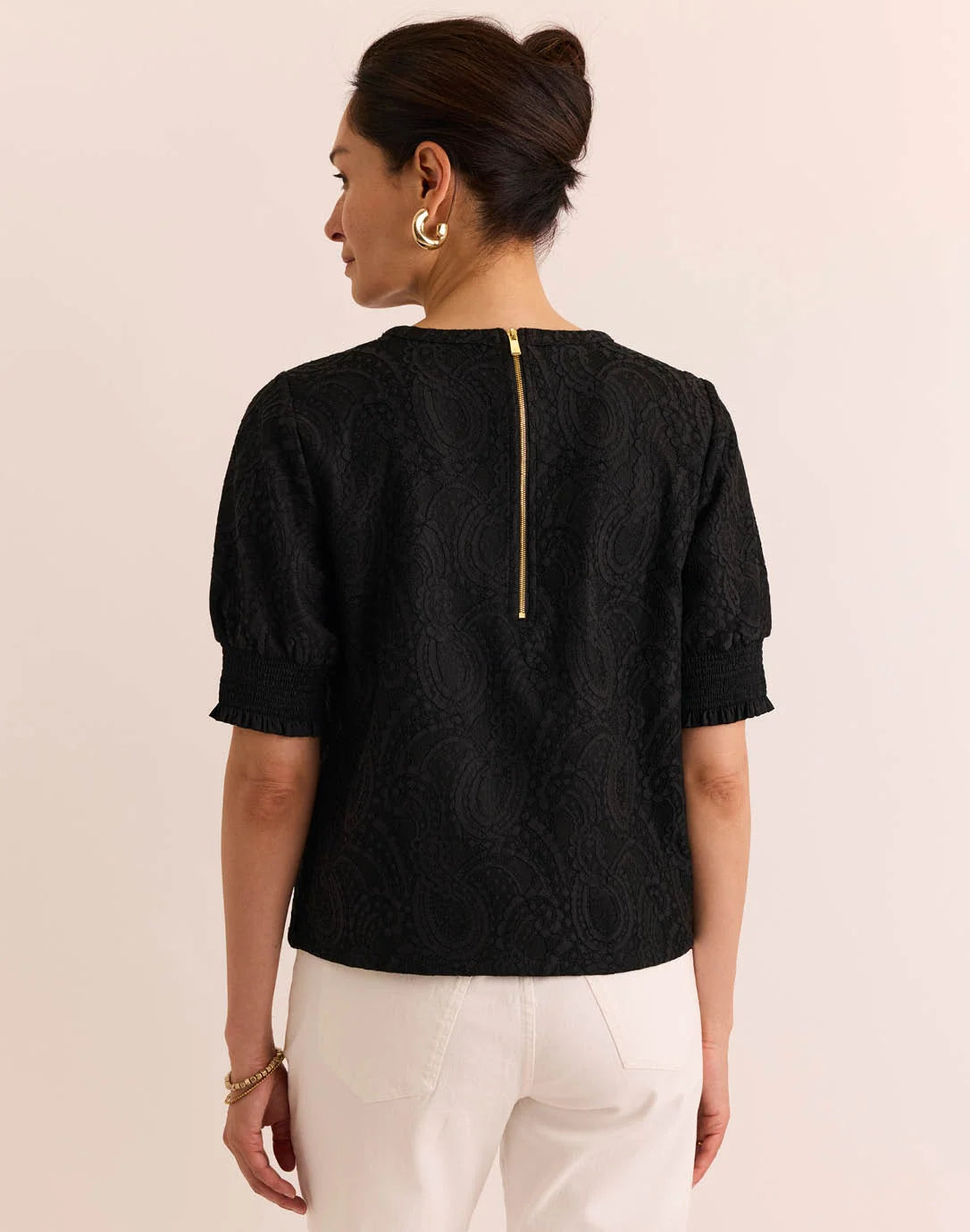 TORI ELBOW SLEEVE BONDED LACE TEE