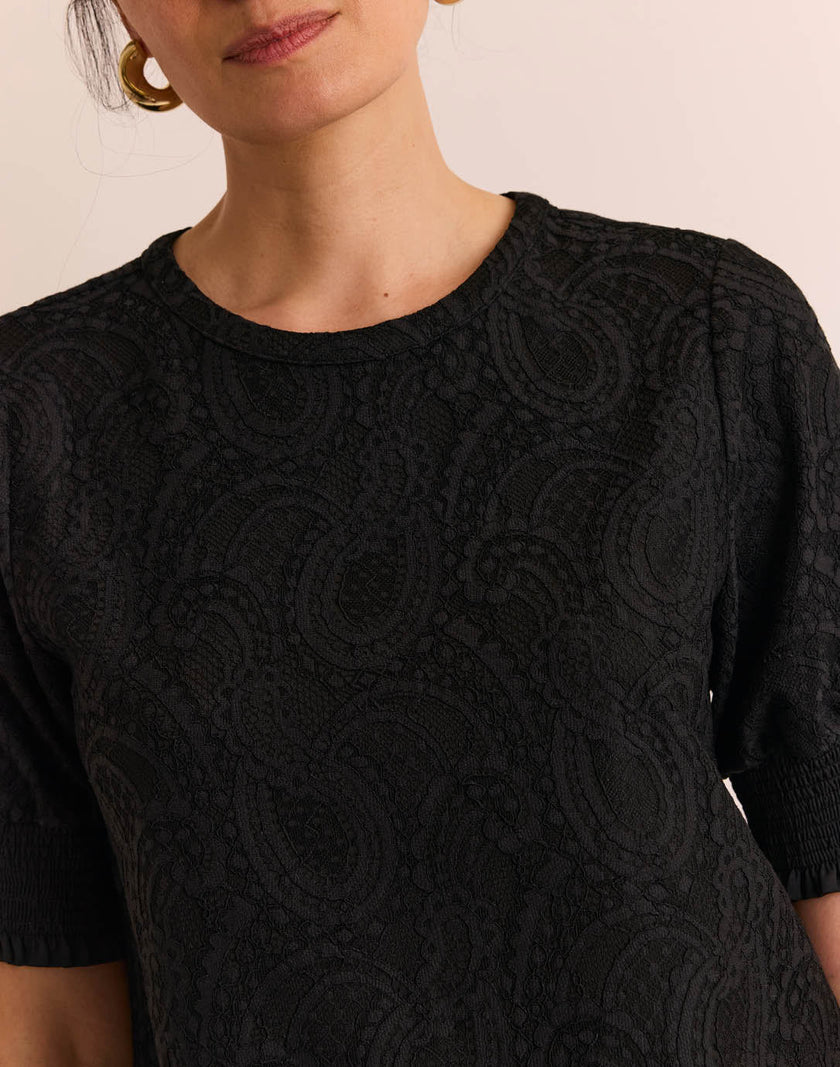 TORI ELBOW SLEEVE BONDED LACE TEE