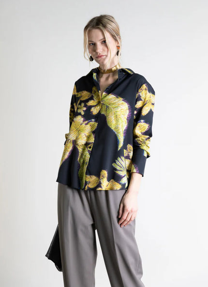 GILDED WHISPER SILK BLOUSE WITH TRIPLE SNAP CUFF