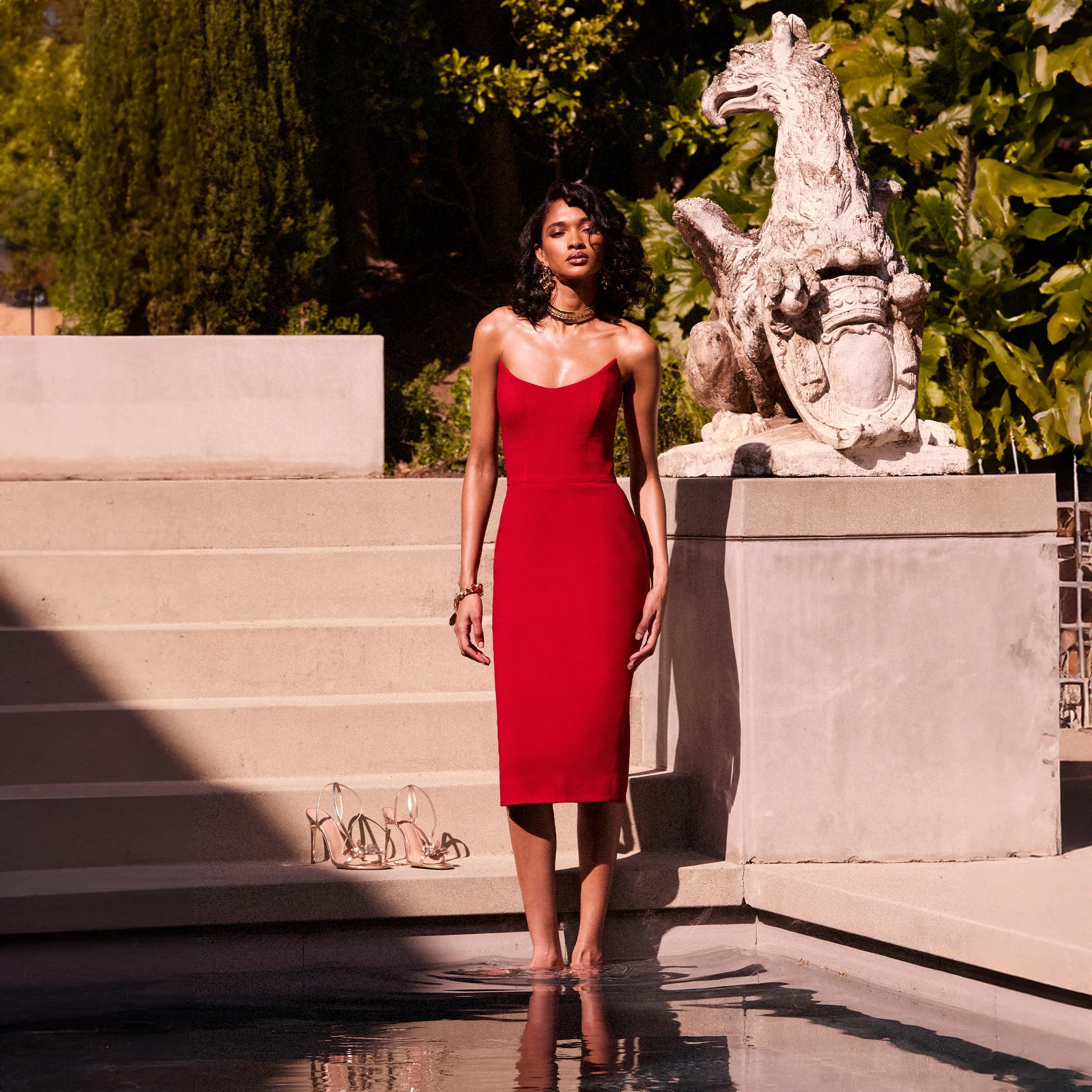 CELIA SCOOP NECK POINTED BUST MIDI DRESS