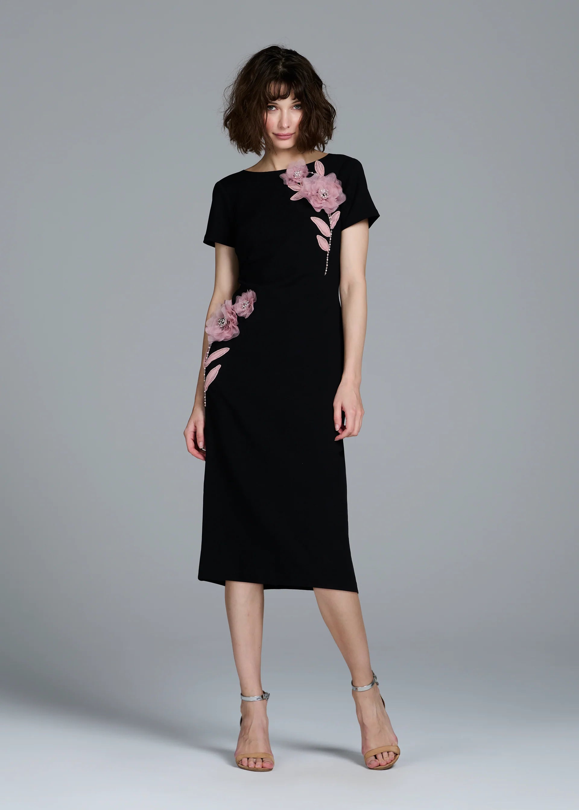 STRETCH CREPE ORGANZA CRYSTAL FLOWER APPLIQUE MIDI DRESS
