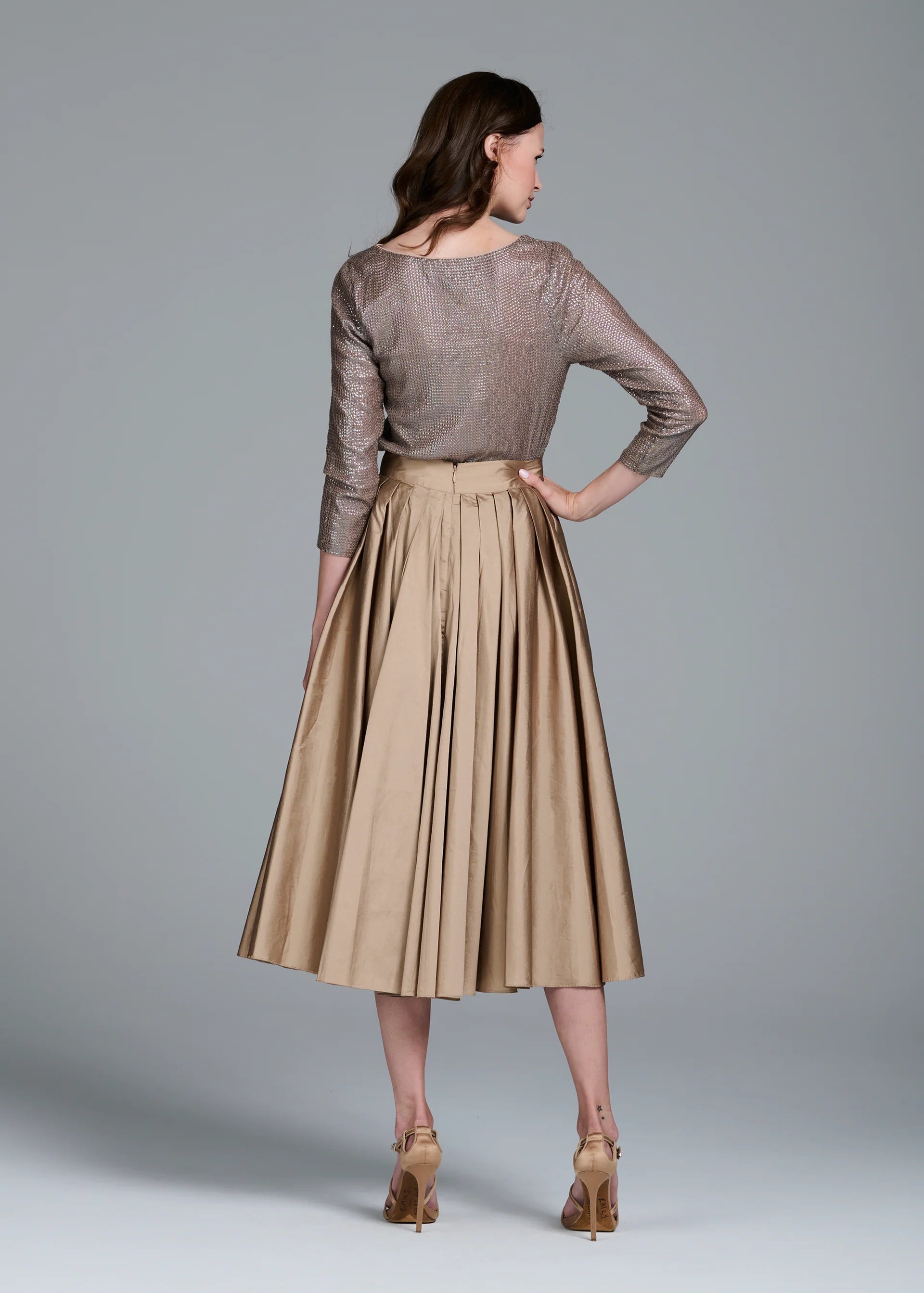 STRETCH SEQUIN THREE QUARTER SLEEVE BALLET NECK TOP