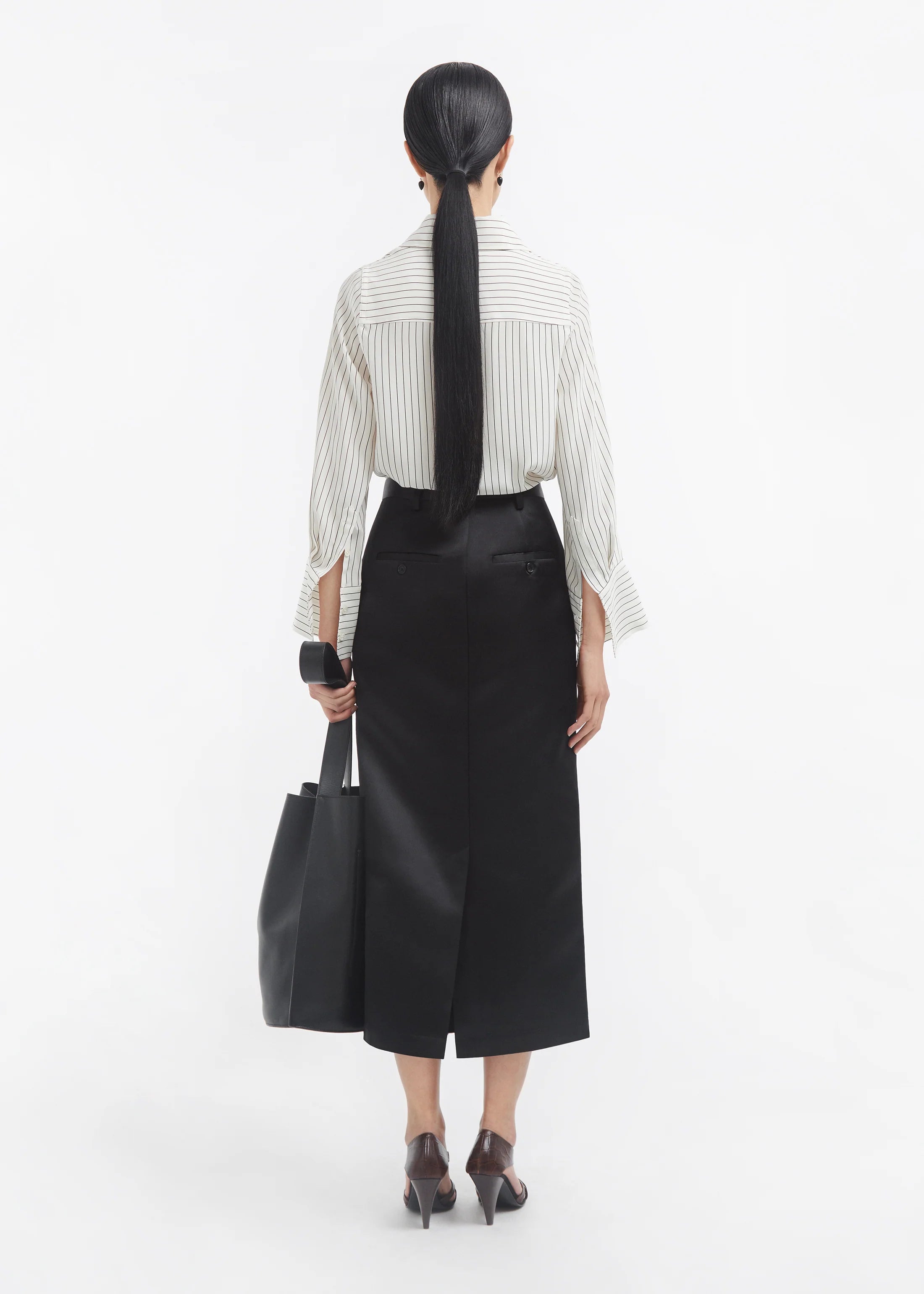 FITTED CLASSIC SHIRT IN SILK