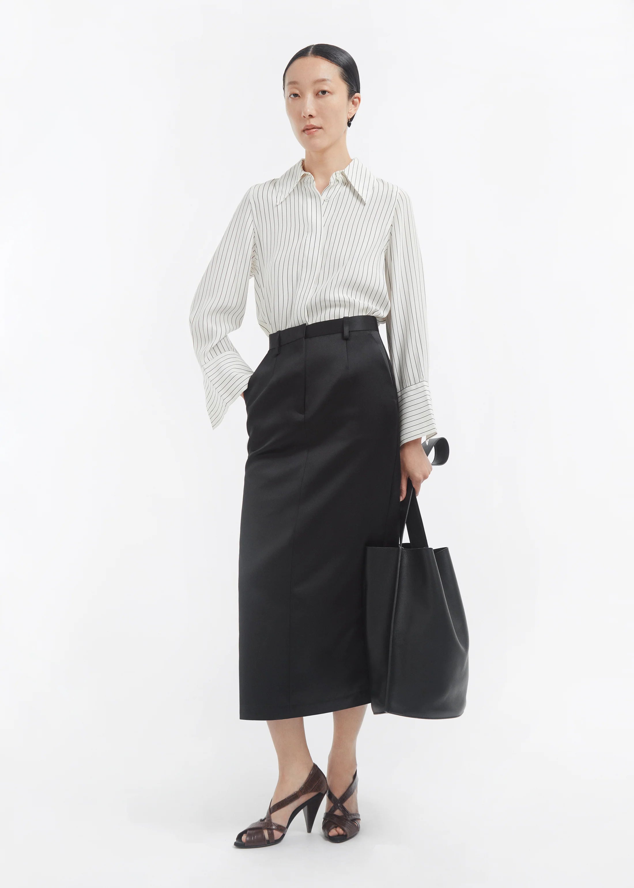 FITTED CLASSIC SHIRT IN SILK