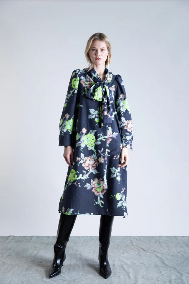 INDIAN FLOWER JULIET SLEEVE DRESS