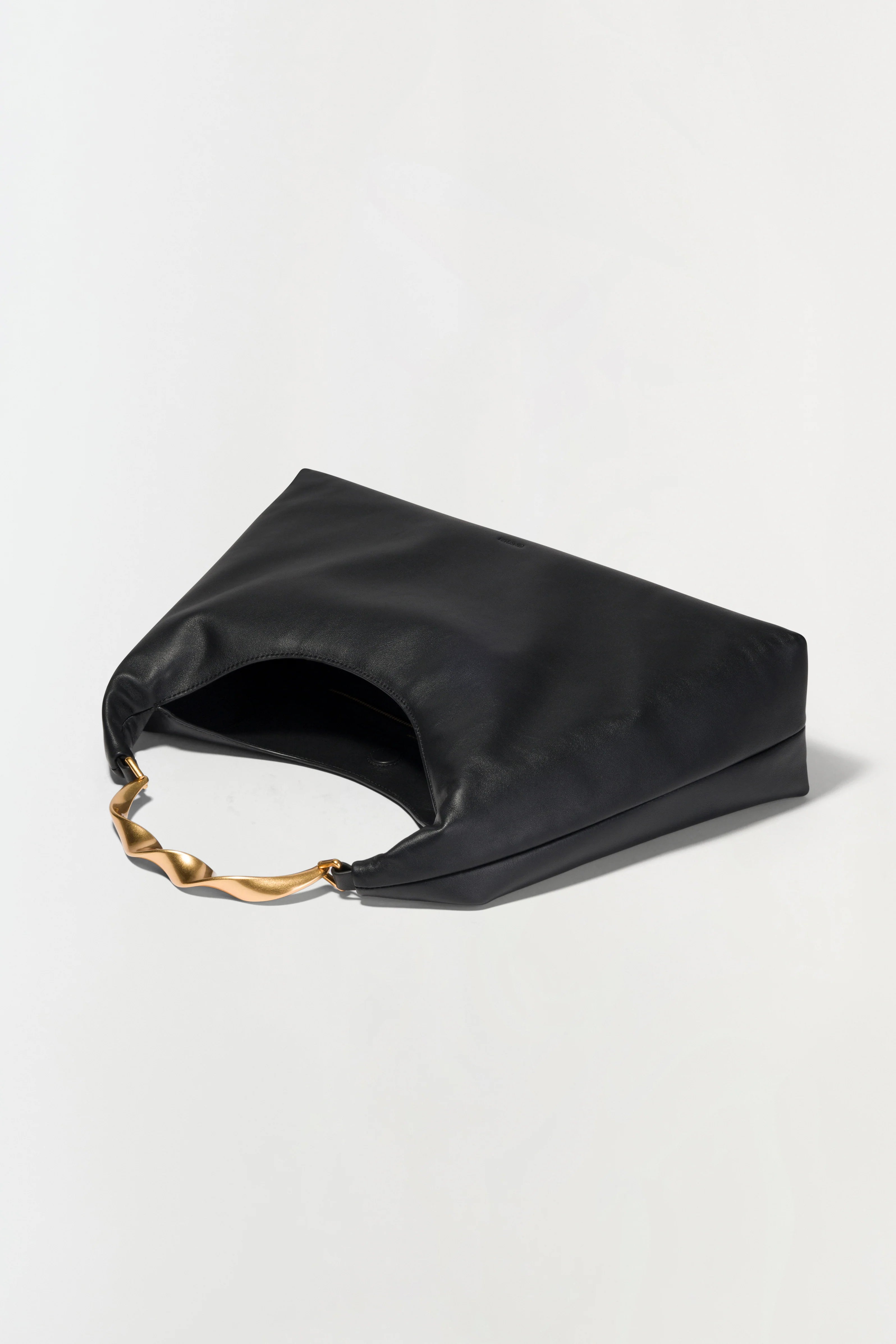 TWIST LEATHER HOBO