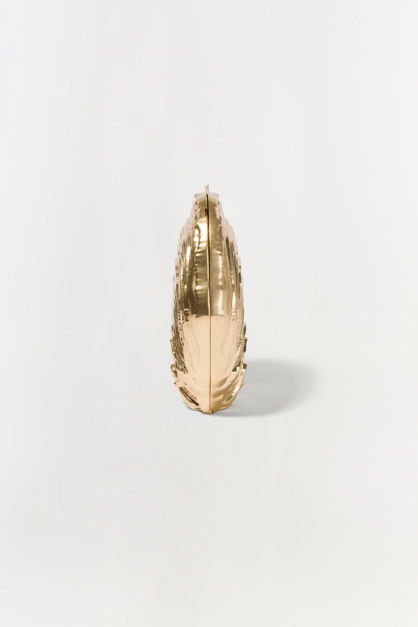 COVE SHELL CLUTCH