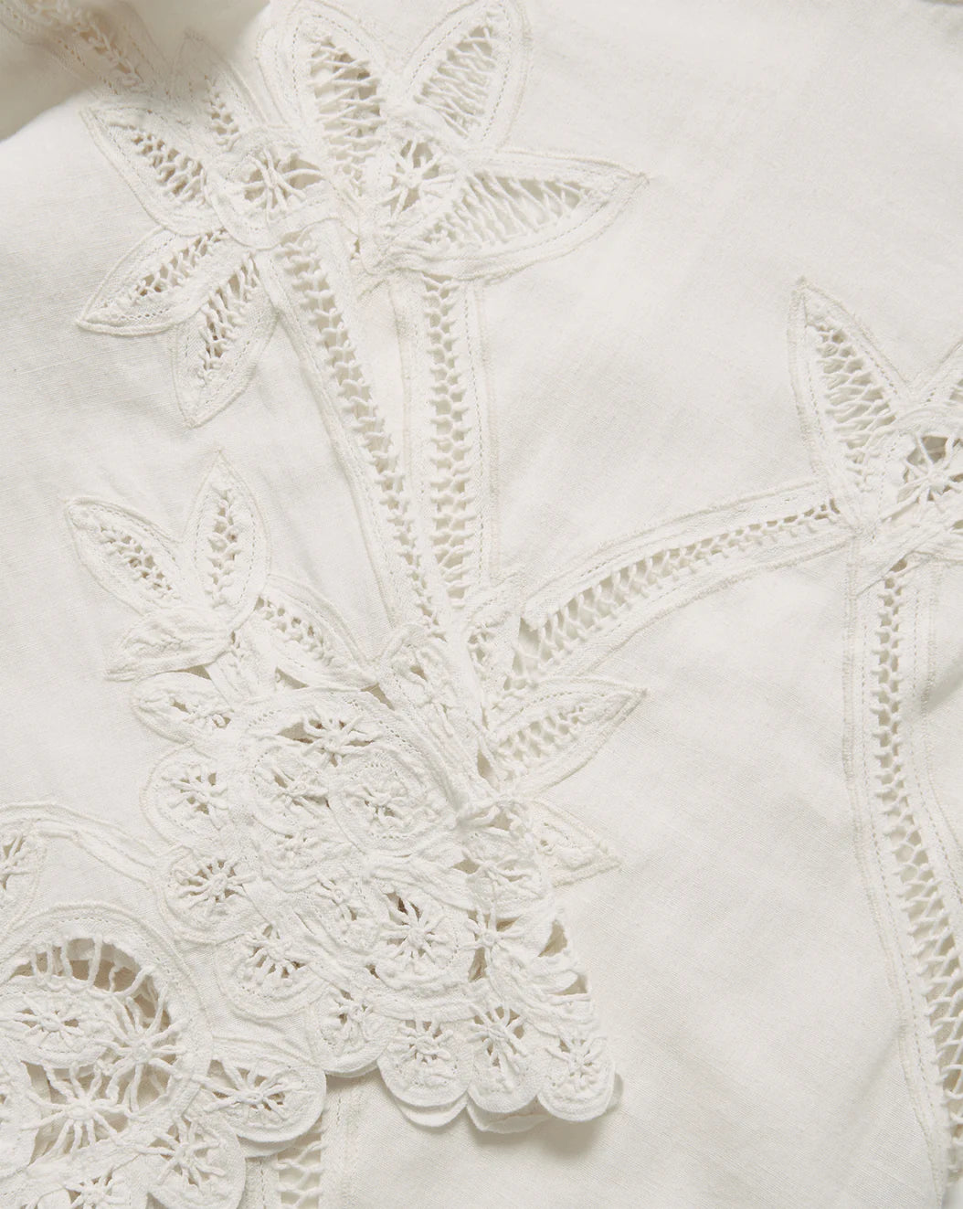 AMBERG LACE MINI DRESS
