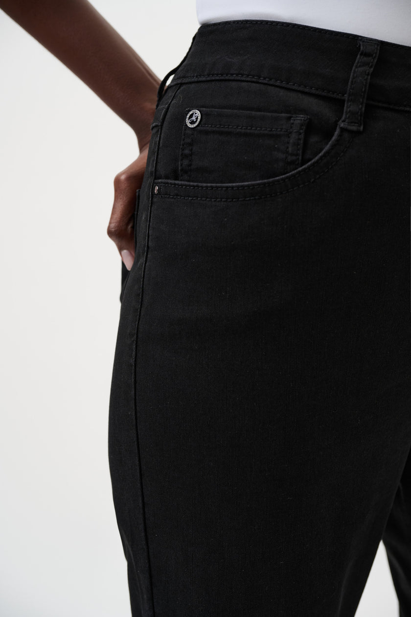 GIA CLASSIC SLIM FIT STRETCH JEANS