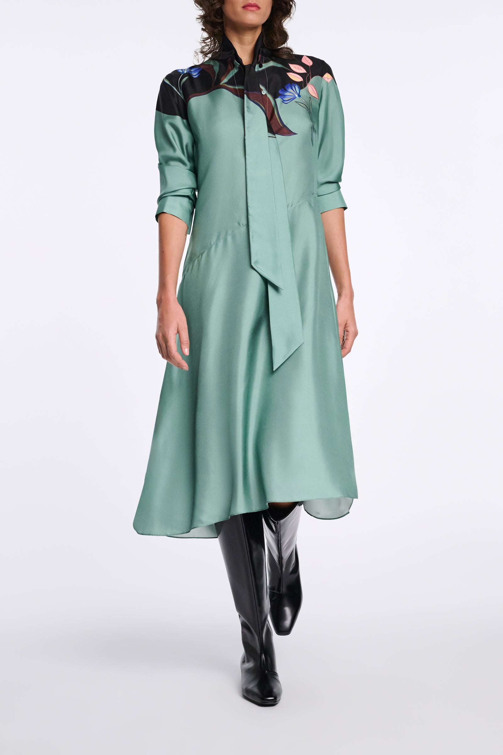 SEDUCTIVE BLOOM DRESS