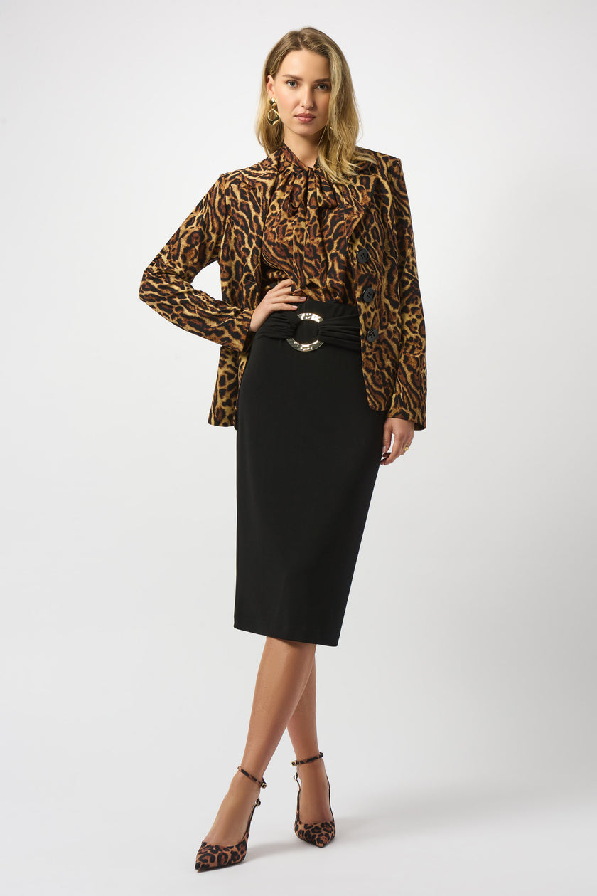 SILKY KNIT ANIMAL PRINT FITTED BLAZER