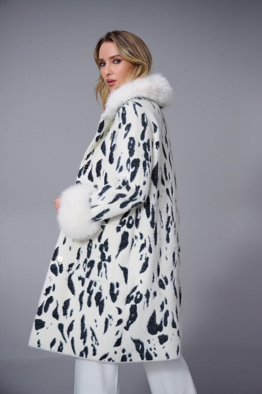 FEATHER YARN ANIMAL JACQUARD COAT WITH FAUX FUR TRIM