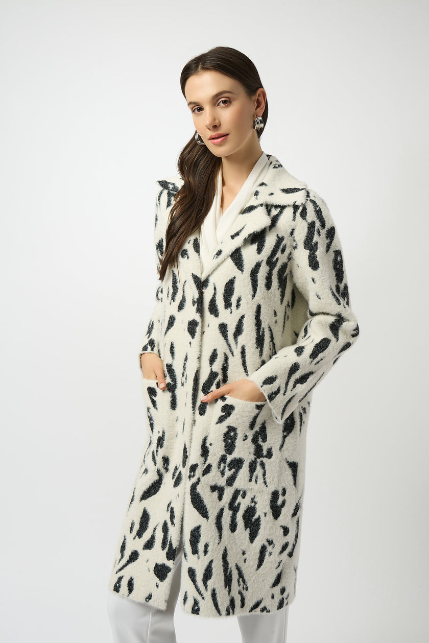 FEATHER YARN ANIMAL JACQUARD COAT WITH FAUX FUR TRIM