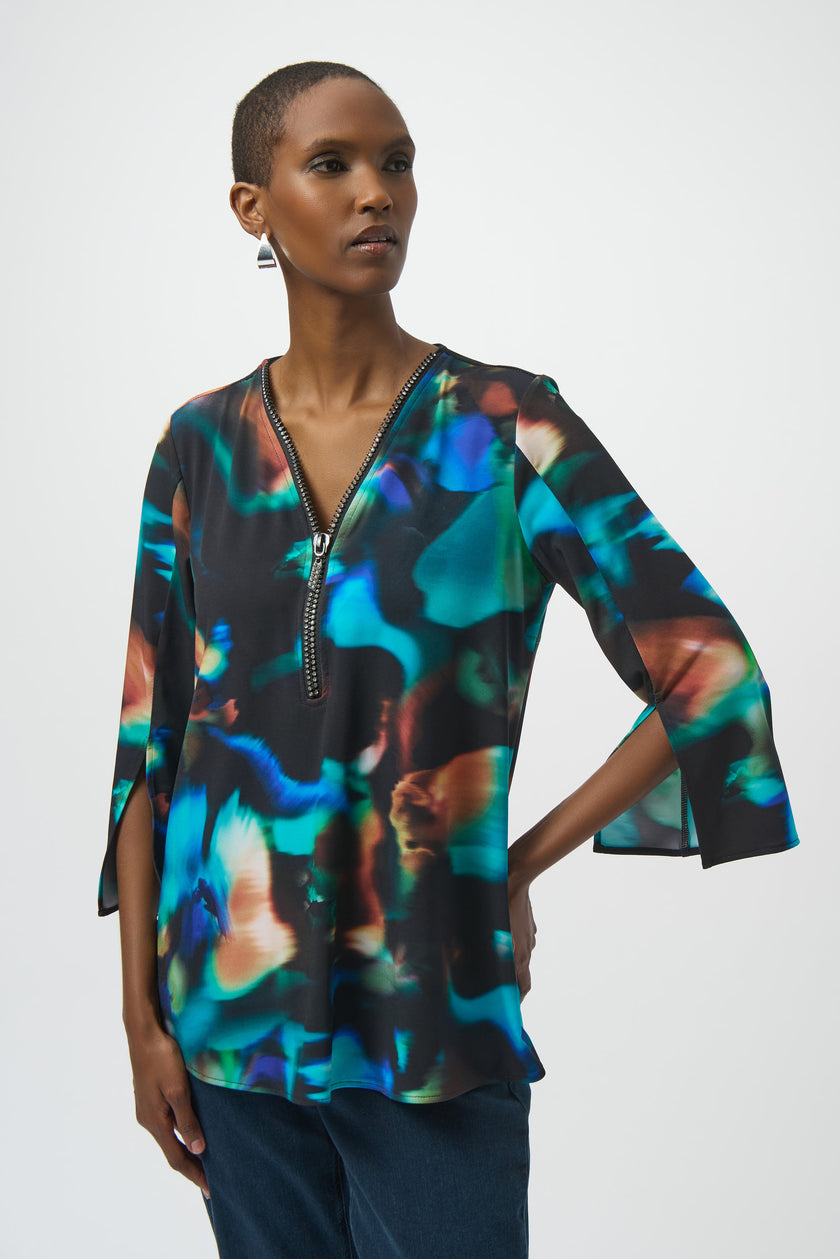 SILKY KNIT ABSTRACT PRINT FIT AND FLARE TUNIC