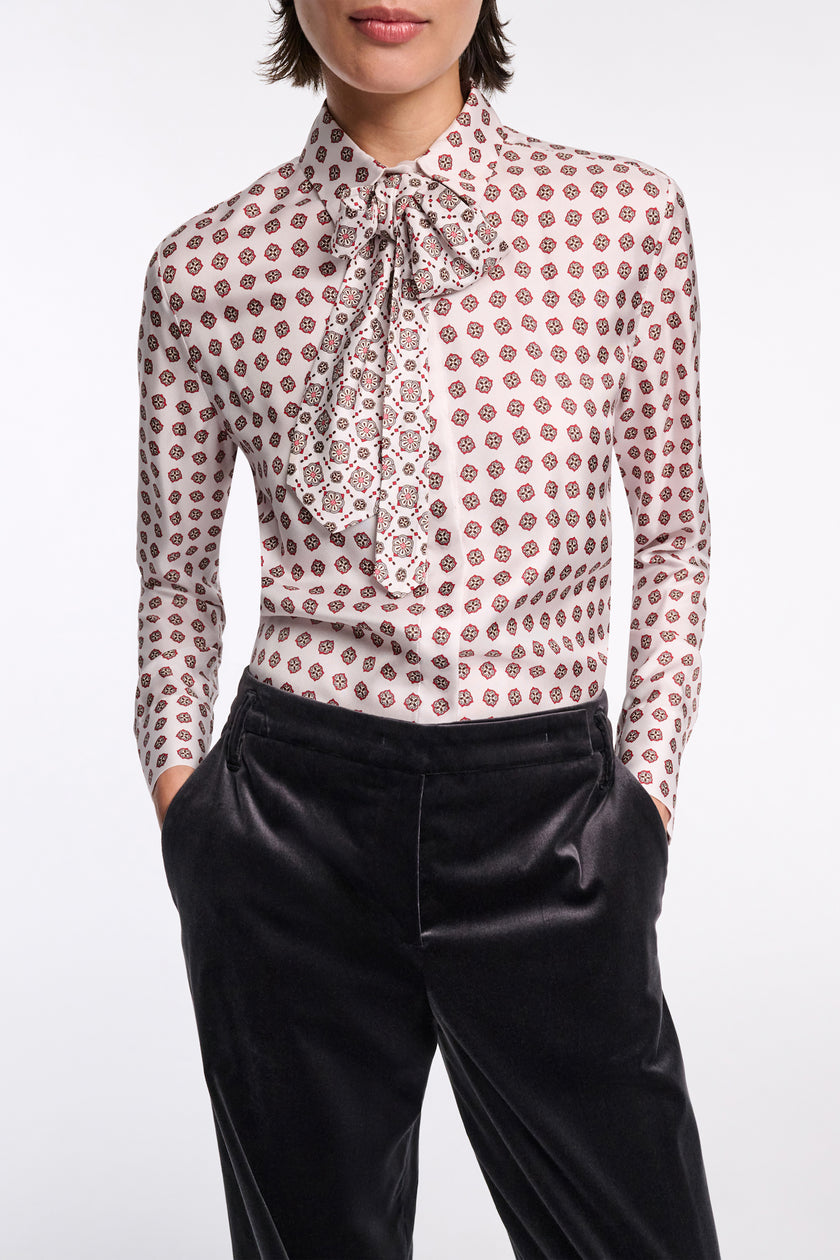 GRAPHIC DREAMS BLOUSE