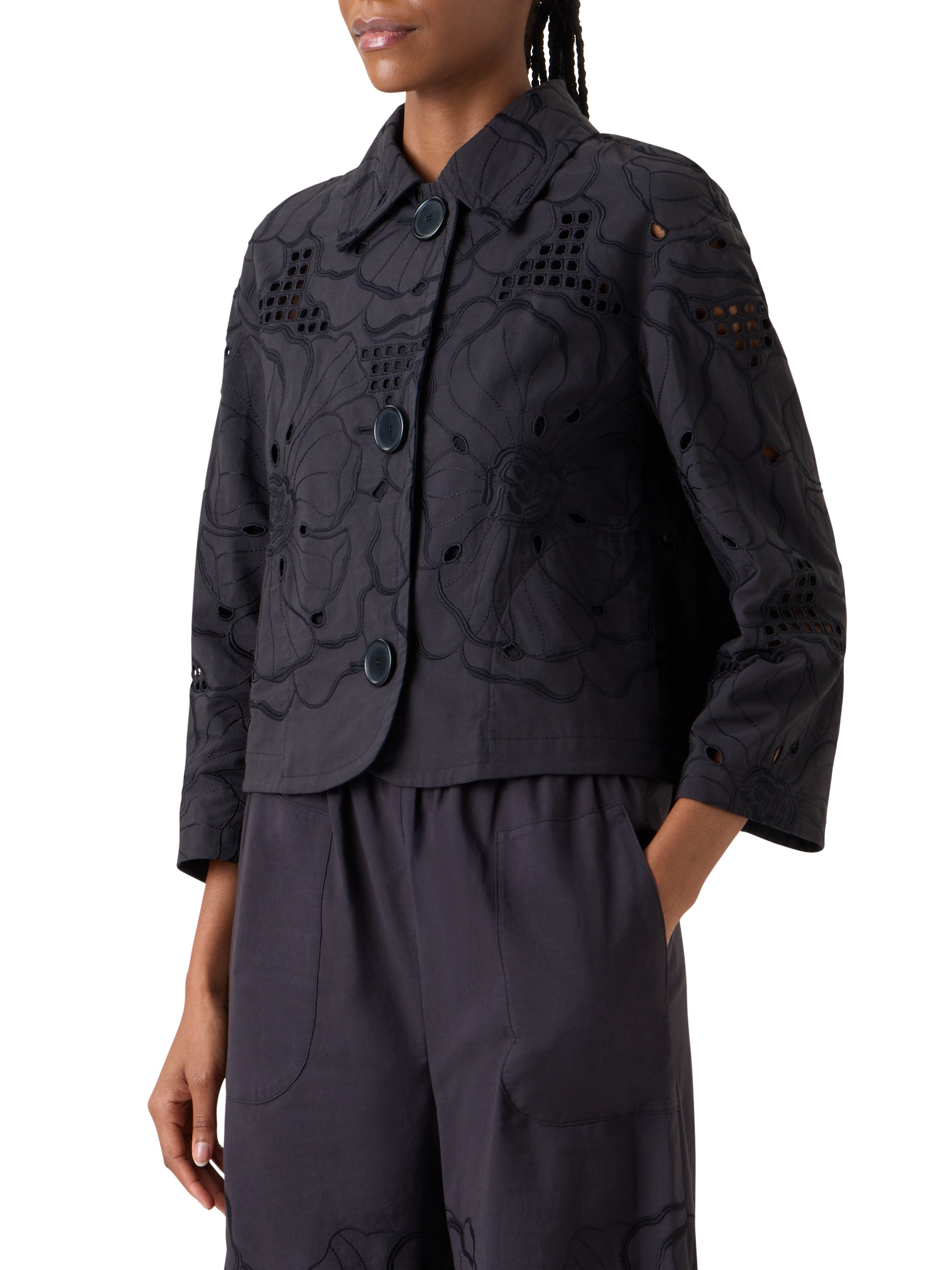 FLOWER EYELET JACKET IN COTTON POPLIN