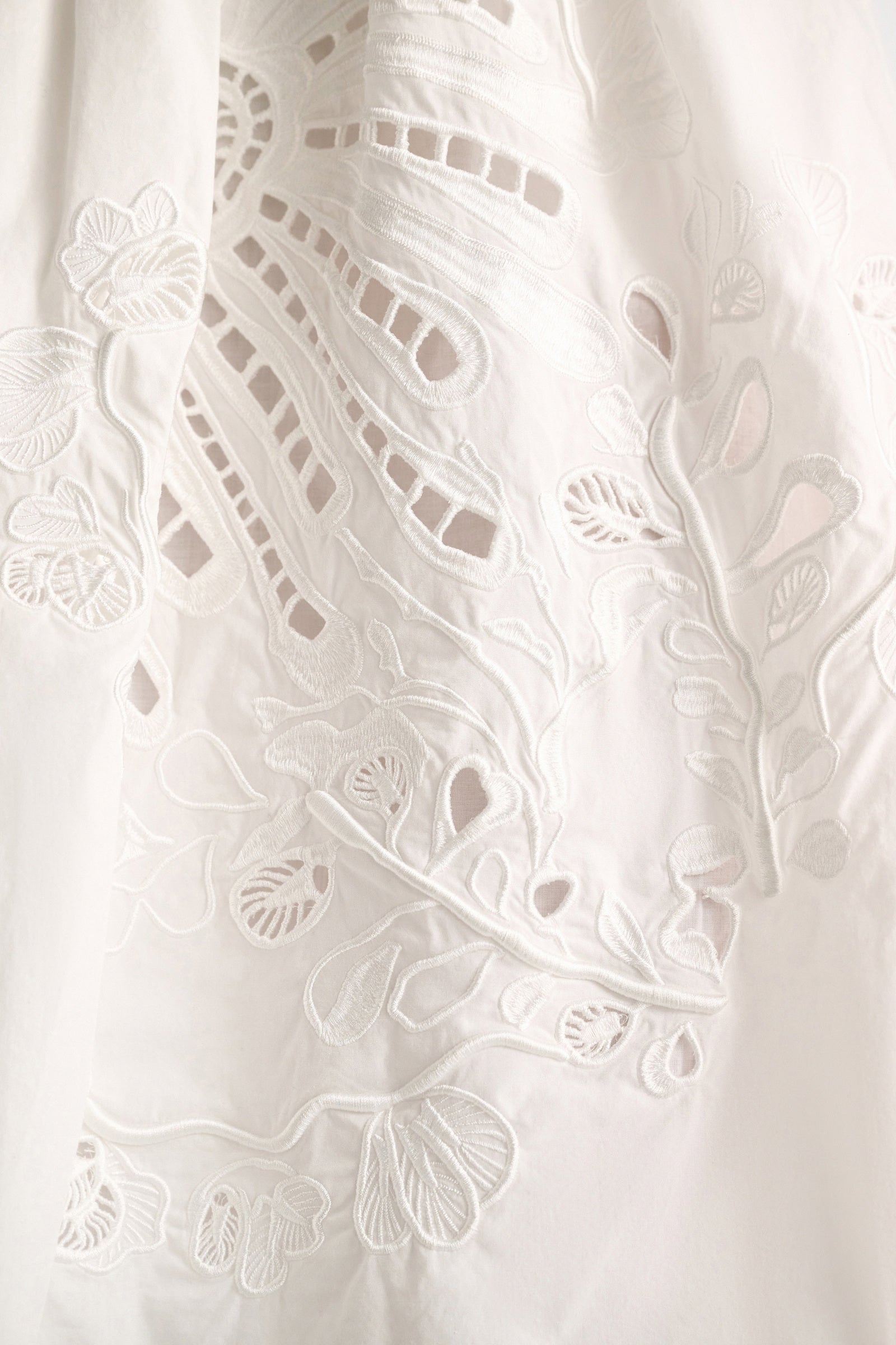 EMBROIDERED BEAUTY COTTON SKIRT WITH ANGLAISE EMBROIDERY