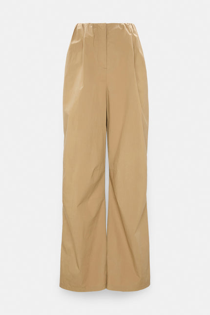 POPLIN POWER PLEATED PANTS IN GARMENT WASHED COTTON POPLIN