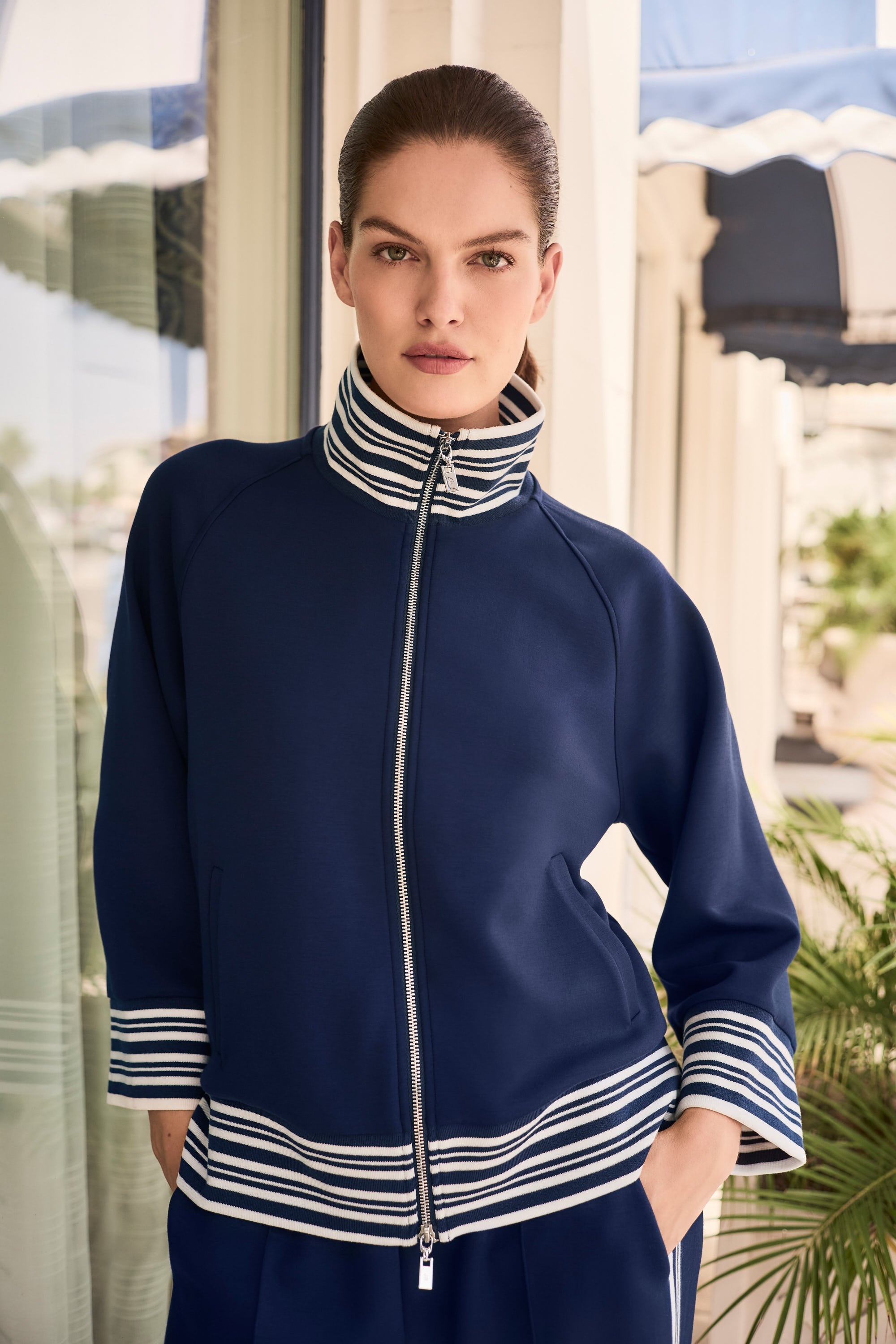 SCUBA JERSEY JACKET WITH FUNNEL COLLAR