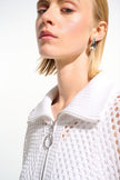 BOXY SWEATER KNIT WITH ZIPPED NECKLINE IN VANILLA
