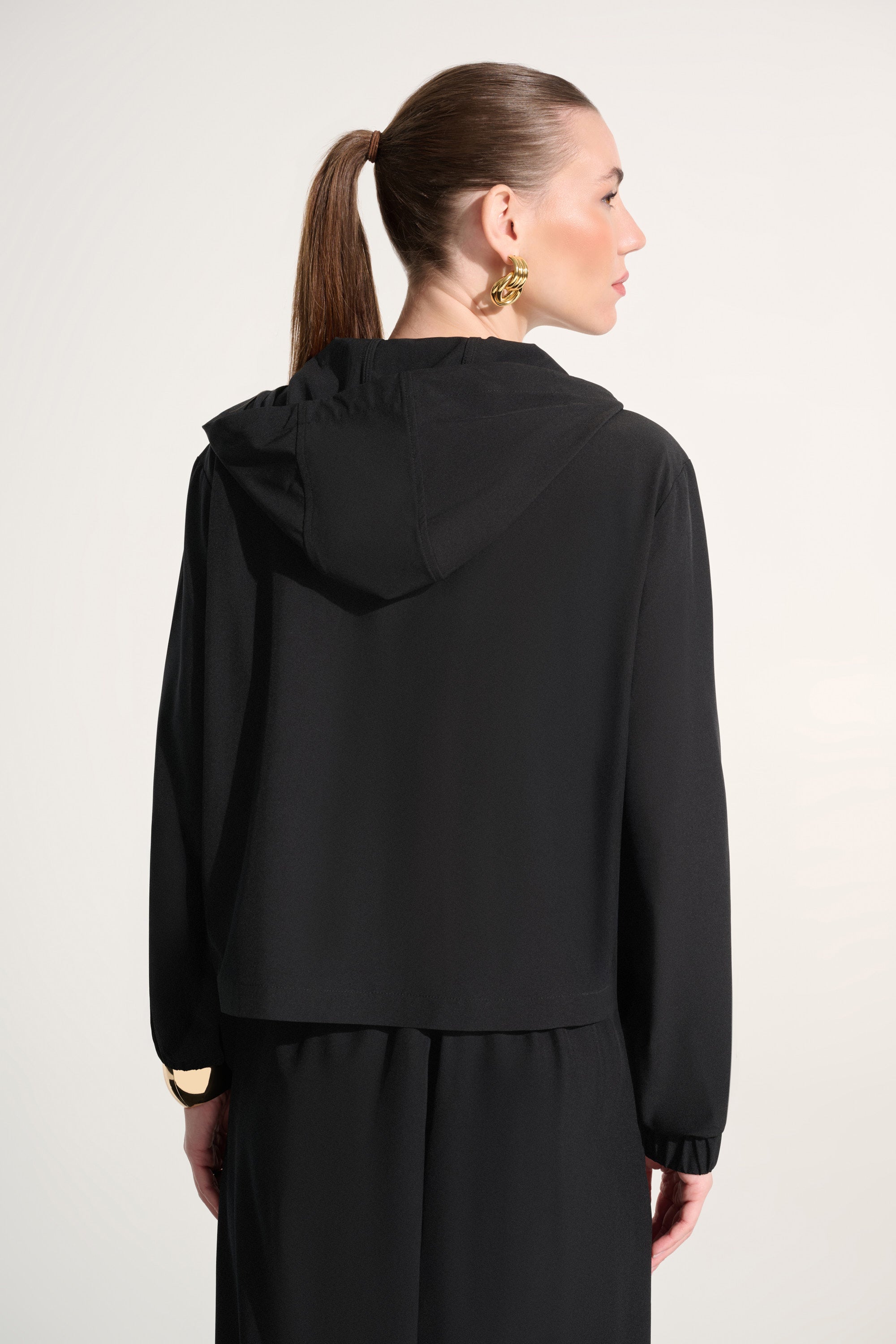 STRETCH WOVEN HOODED BOXY UTILITY JACKET