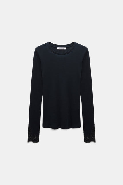 PURE SLEEKNESS SHIRT WITH LACE DETAILS