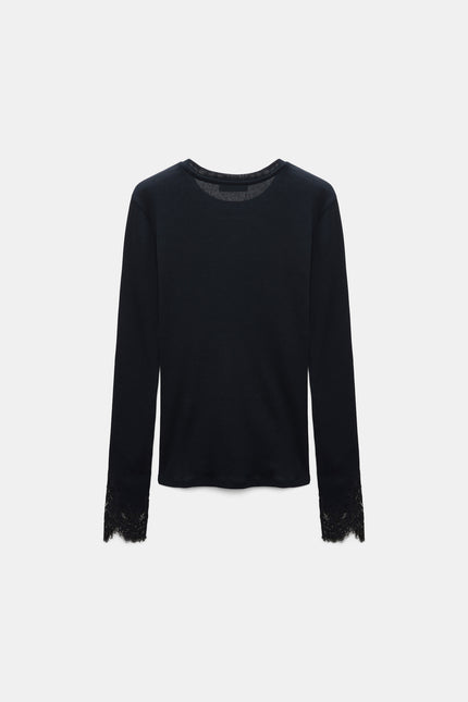 PURE SLEEKNESS SHIRT WITH LACE DETAILS