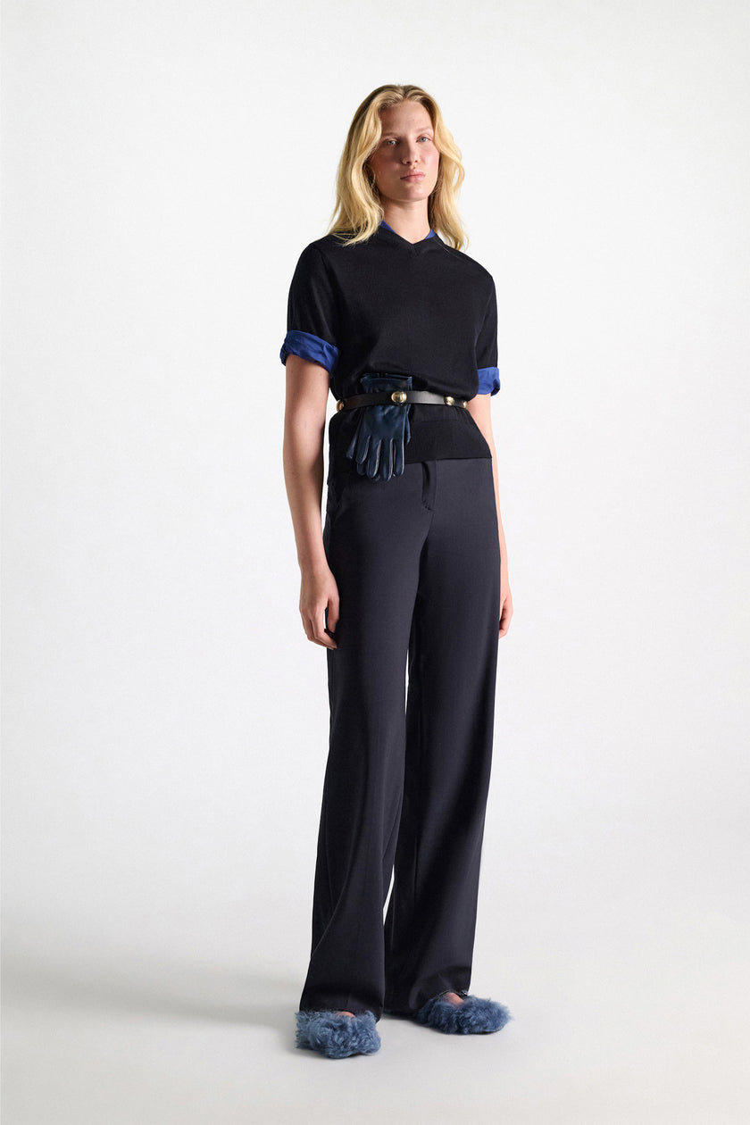 LIGHT LAYER WIDE LEG VIRGIN WOOL PANTS