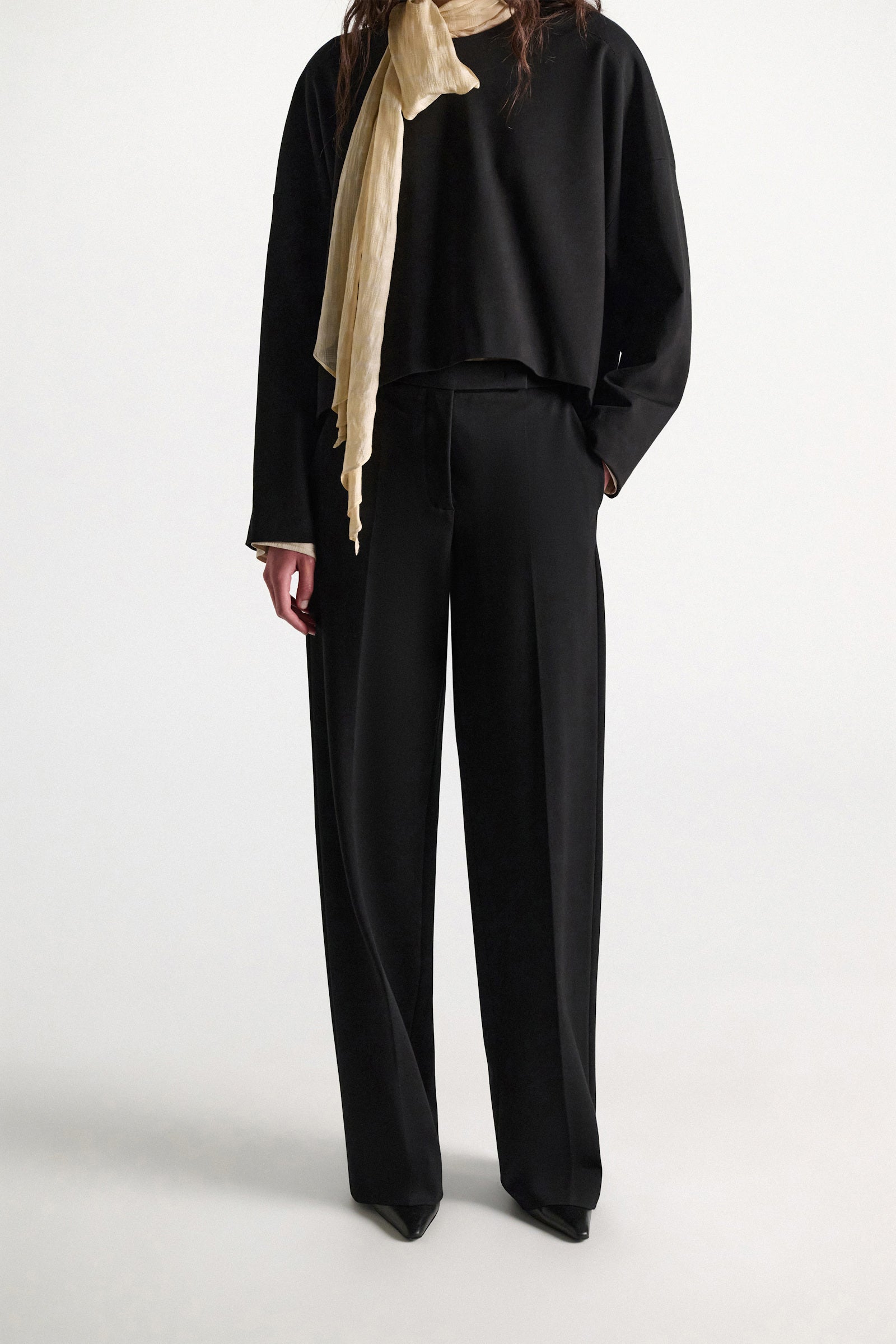 EMOTIONAL ESSENCE WIDE LEG PANTS IN PUNTO MILANO