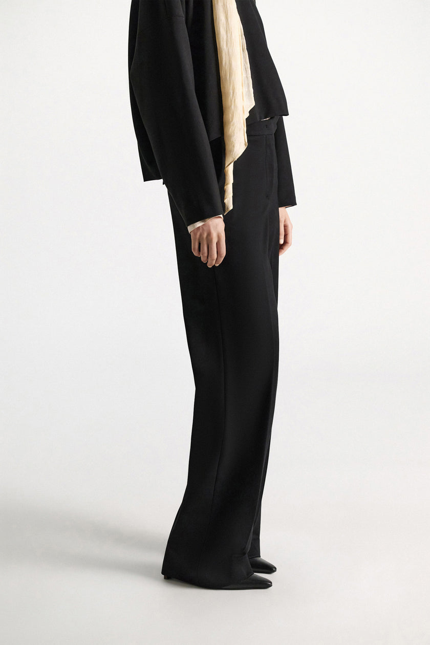 EMOTIONAL ESSENCE WIDE LEG PANTS IN PUNTO MILANO