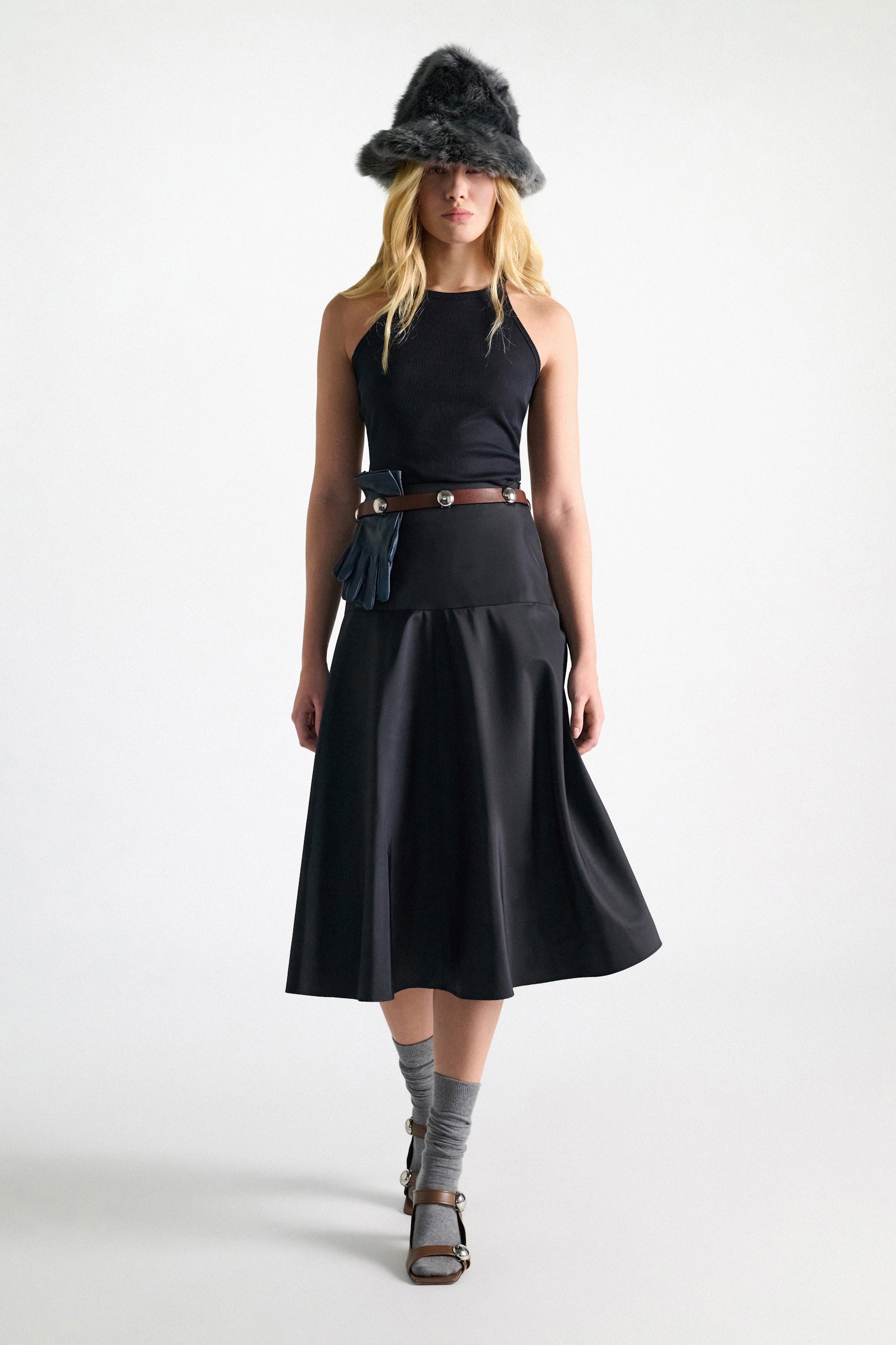 SPORTY ELEGANCE NYLON SKIRT