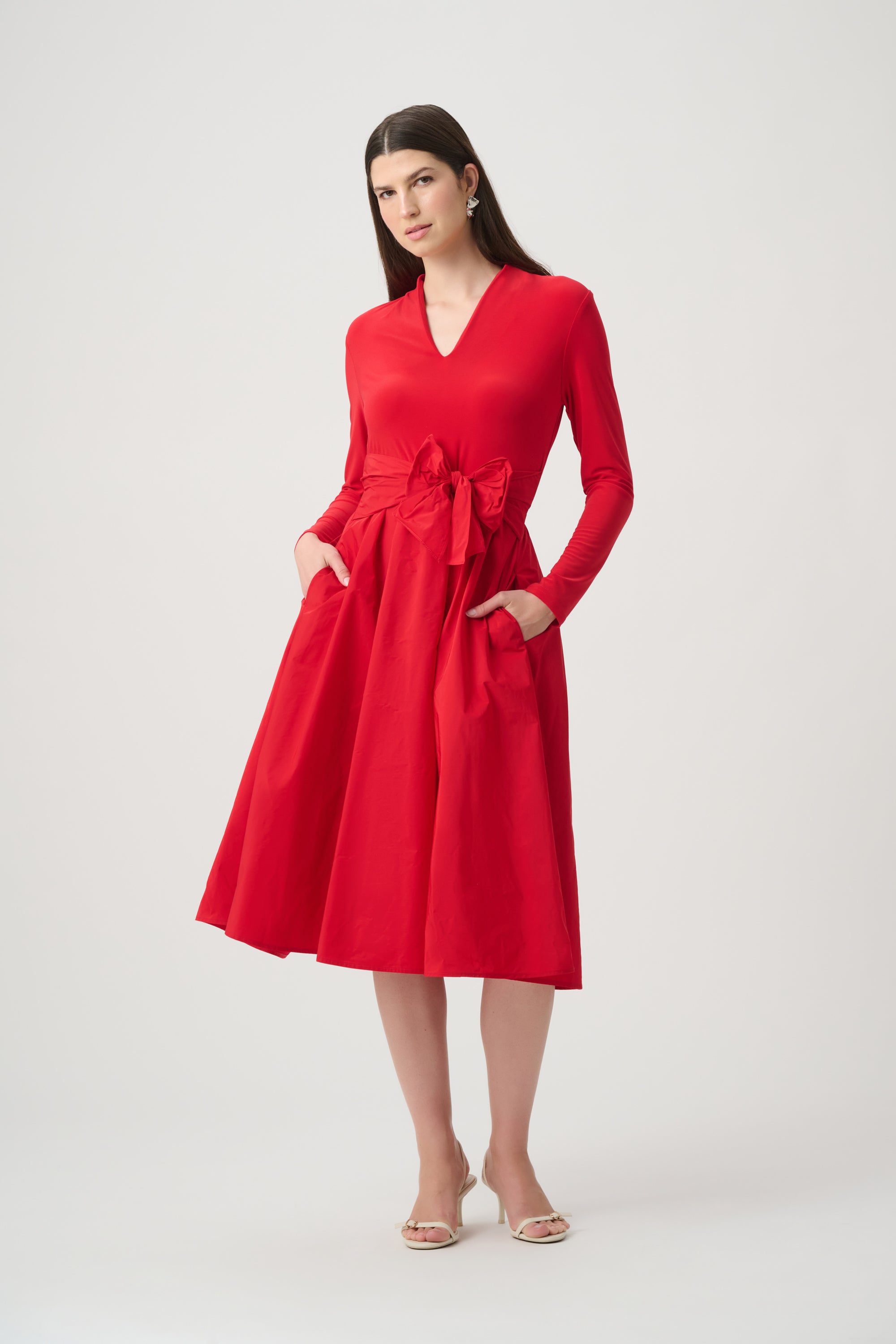 FIT AND FLARE VNECK DRESS