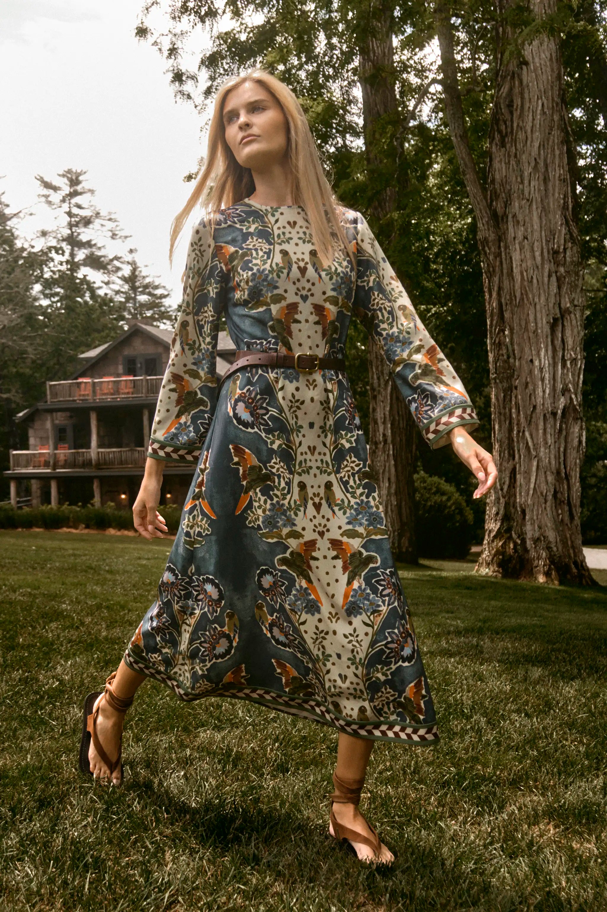 TOWNES DRESS IN BIRDS OF A FEATHER NAVY