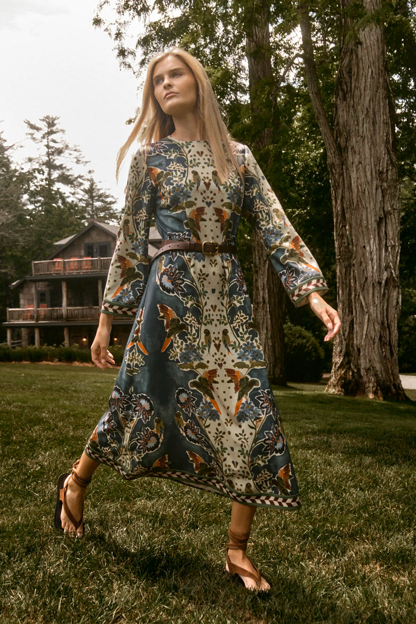 TOWNES DRESS IN BIRDS OF A FEATHER NAVY