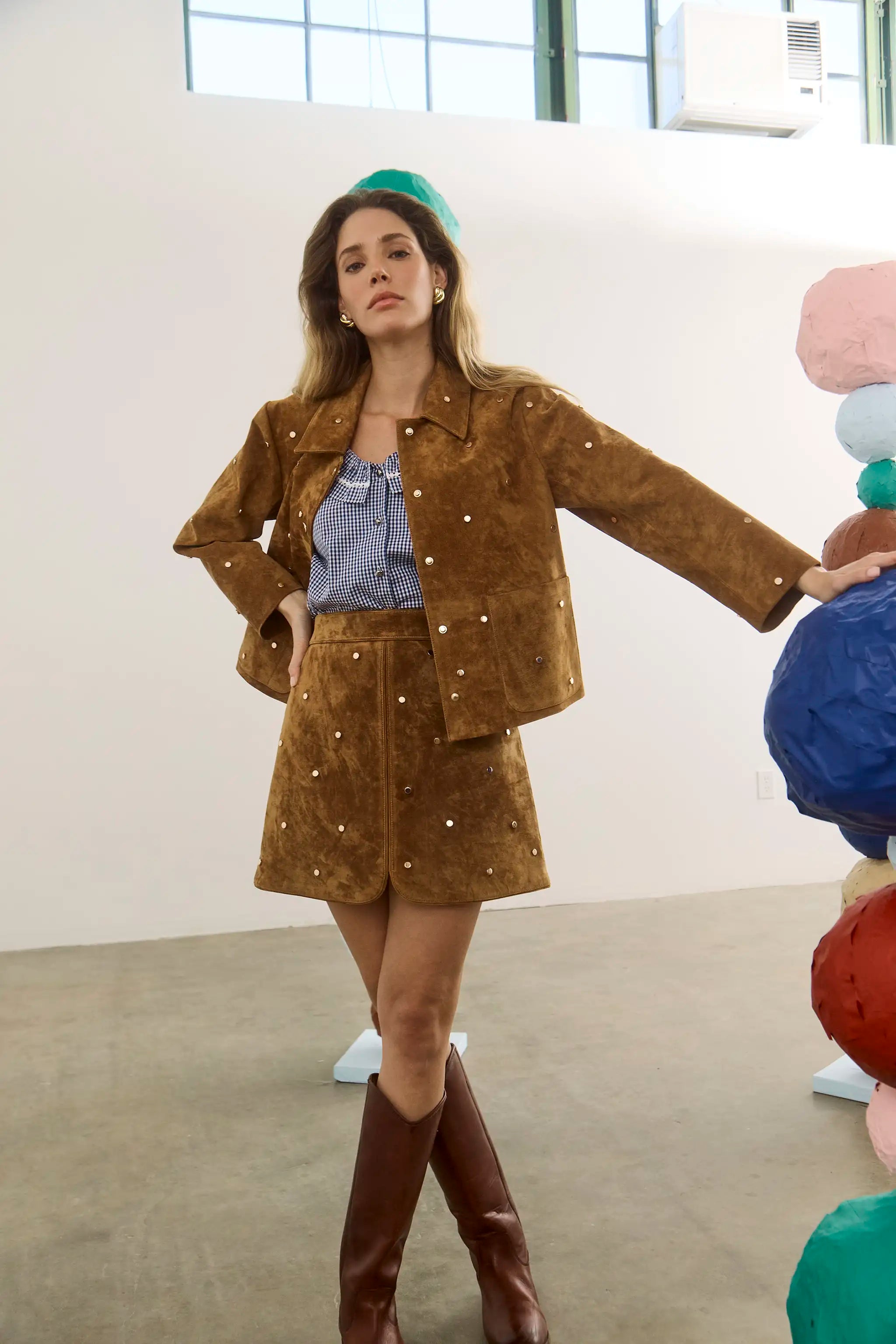 DOTTIE SKIRT IN SADDLE