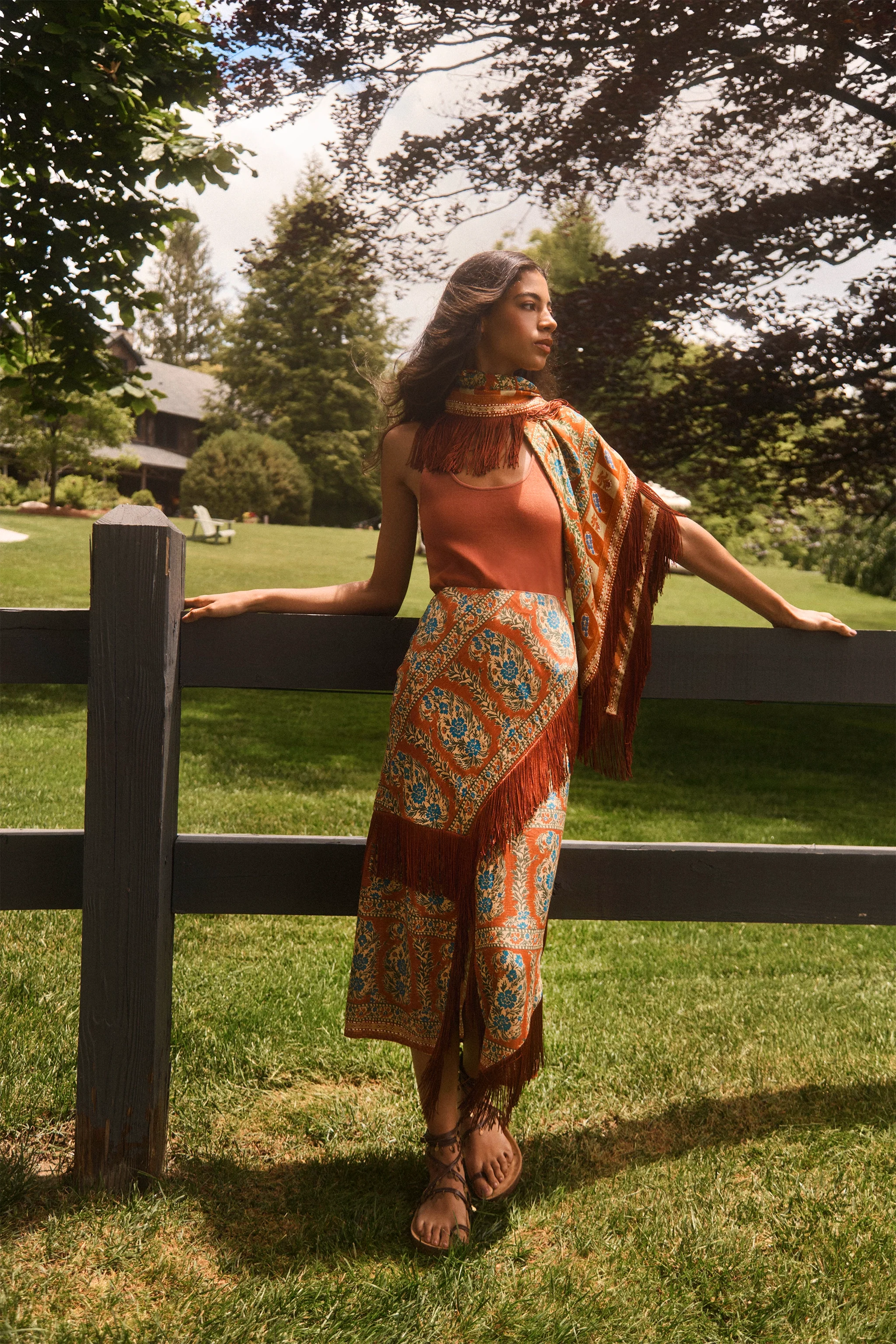 ALLYNE SKIRT IN AMBER GLEN BROWN