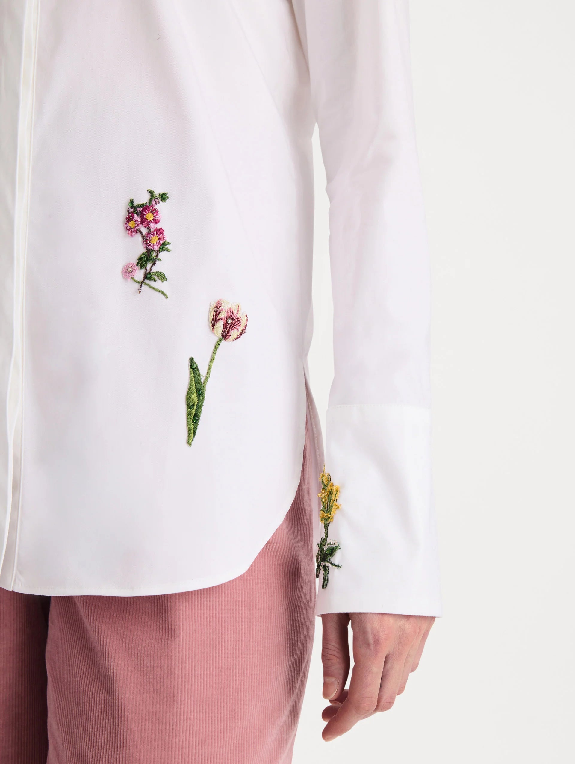 BEADED MIXED BOTANICAL STRETCH TWILL BLOUSE
